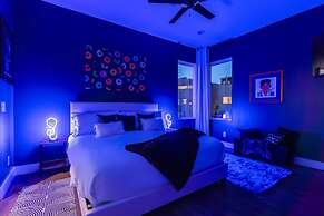 Speakeasy Rooftop Decks Hot Tub Karaoke