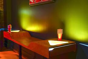 Speakeasy Rooftop Decks Hot Tub Karaoke