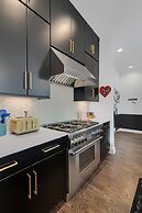 Speakeasy Rooftop Decks Hot Tub Karaoke