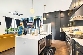 Speakeasy Rooftop Decks Hot Tub Karaoke