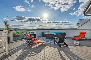 Speakeasy Rooftop Decks Hot Tub Karaoke