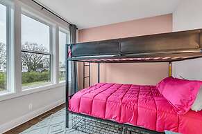 Luxury Townhome With Rooftop Deck Skyline Views