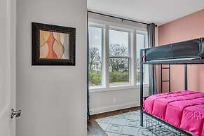 Luxury Townhome With Rooftop Deck Skyline Views