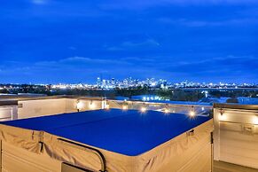 New Hot Tub Rooftop Decks City Views Poker