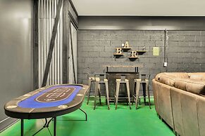 New Hot Tub Rooftop Decks City Views Poker