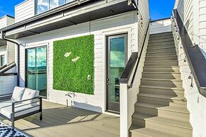 New Hot Tub Rooftop Decks City Views Poker