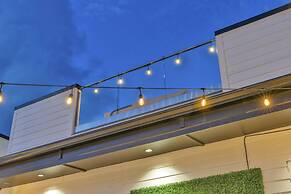 New Hot Tub Rooftop Decks City Views Poker