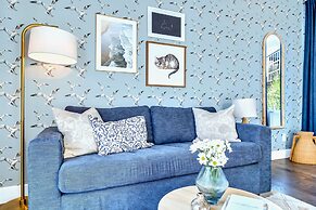 Taylor Swift Themed Rooftops Hot Tub Views