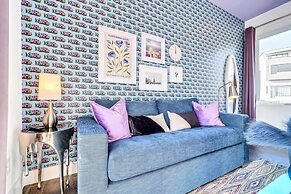 Taylor Swift Themed Rooftops Hot Tub Views