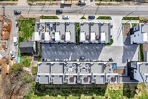 Taylor Swift Themed Rooftops Hot Tub Views