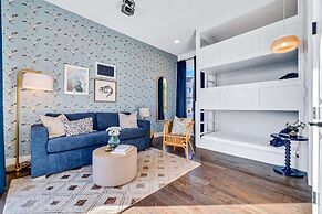 Taylor Swift Themed Rooftops Hot Tub Views