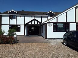 Middle House Bed and Breakfast