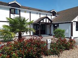 Middle House Bed and Breakfast