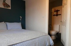 Middle House Bed and Breakfast