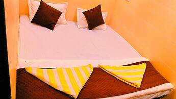 Nadim Tiger Residency