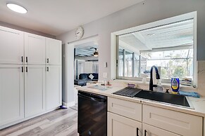 < 1 Mi to Beach: Canal-front Cape Coral Escape!