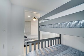 < 1 Mi to Beach: Canal-front Cape Coral Escape!