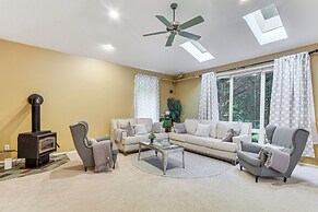 Spacious Portland Area Home w/ Fenced Yard