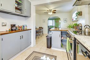 Game Room & Fire Pit: West Mifflin Home!