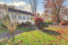 Game Room & Fire Pit: West Mifflin Home!