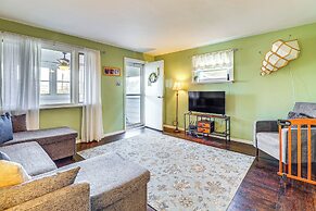 Game Room & Fire Pit: West Mifflin Home!