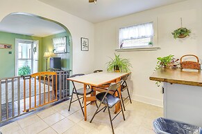 Game Room & Fire Pit: West Mifflin Home!