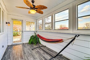 Game Room & Fire Pit: West Mifflin Home!