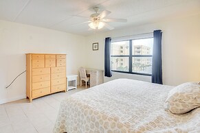 Walk to Coast: Condo in Daytona Beach Shores!