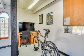 Cyclists' Haven: Southwestern-style Home in Tucson