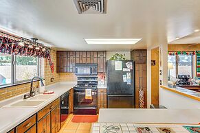 Cyclists' Haven: Southwestern-style Home in Tucson