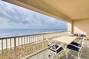 Beachfront Navarre Condo w/ Balcony, Walk to Ocean