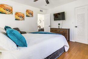 1 Mi to Boat Ramp: 'the Islander' Home w/ Yard