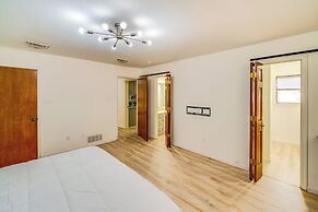 Family Home w/ Patio in Irving: Pets Welcome!