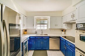 Family Home w/ Patio in Irving: Pets Welcome!