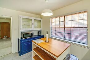 Family Home w/ Patio in Irving: Pets Welcome!