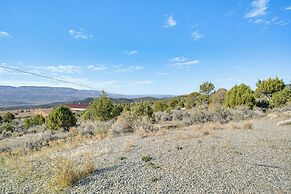 Near Skiing: Mtn-view Getaway in Eagle!