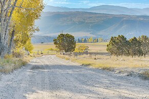 Near Skiing: Mtn-view Getaway in Eagle!