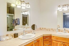 Near Skiing: Mtn-view Getaway in Eagle!