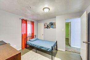 12 Mi to Dtwn: Pittsburgh Home w/ In-unit Laundry!