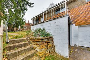 12 Mi to Dtwn: Pittsburgh Home w/ In-unit Laundry!