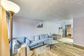 12 Mi to Dtwn: Pittsburgh Home w/ In-unit Laundry!