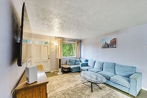 12 Mi to Dtwn: Pittsburgh Home w/ In-unit Laundry!