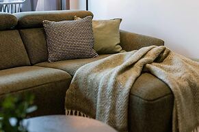 Cozy Beach Apartment in Middelkerke for 5 Guests Bright Living Space W