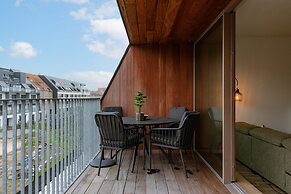 Cozy Beach Apartment in Middelkerke for 5 Guests Bright Living Space W