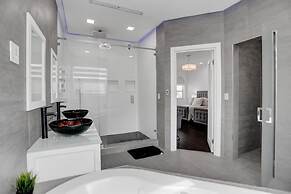 4 Br Designer Home Next To Shul And Community Pool 4 Bedroom Villa