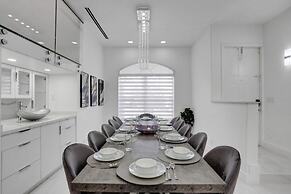 4 Br Designer Home Next To Shul And Community Pool 4 Bedroom Villa