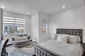 4 Br Designer Home Next To Shul And Community Pool 4 Bedroom Villa