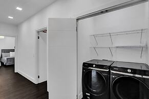 4 Br Designer Home Next To Shul And Community Pool 4 Bedroom Villa