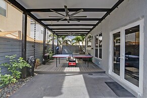 4 Br Designer Home Next To Shul And Community Pool 4 Bedroom Villa