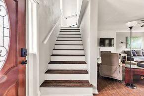 Serene Oasis In Daphne: Cozy Home With Giant Oaks 4 Bedroom Home